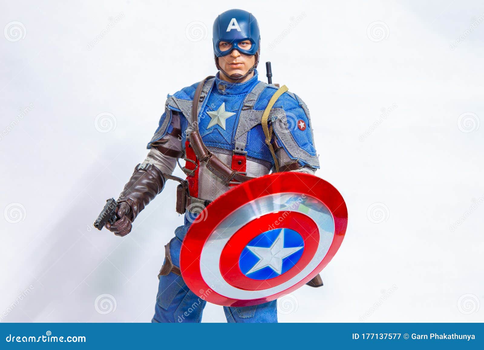 Bangkok, Thailand - March 30, 2016 : Captain America Figure Isolated White  Background. Photo by Edmund Haralson Editorial Photography - Image of  figure, comic: 177137577