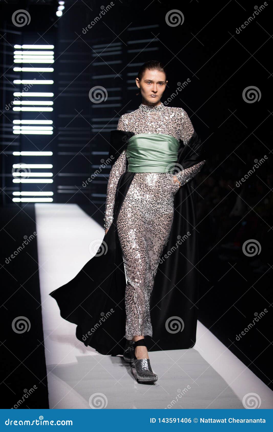 Fashion Show of New Collection in Bangkok International Fashion Week ...