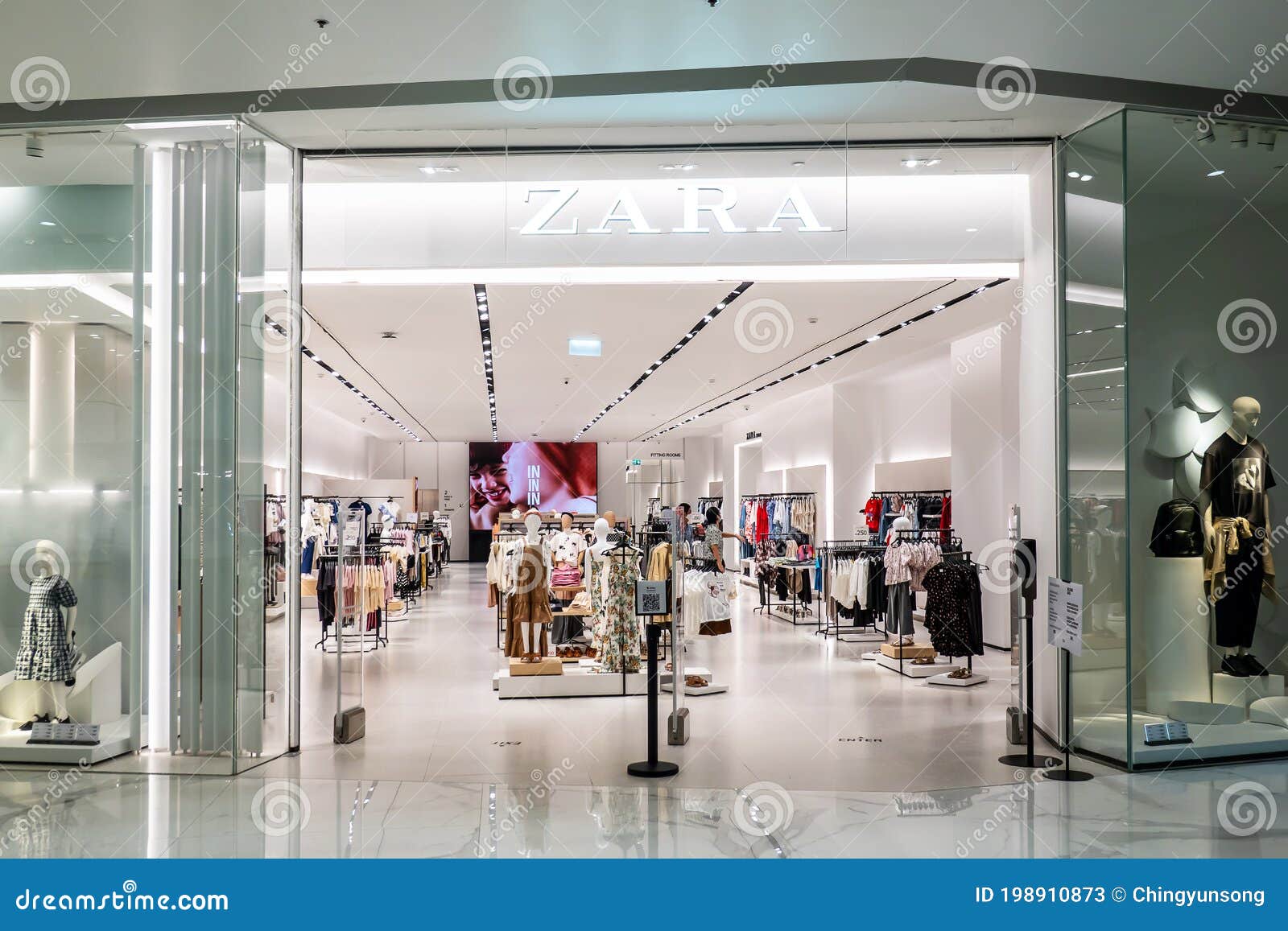 zara iconsiam