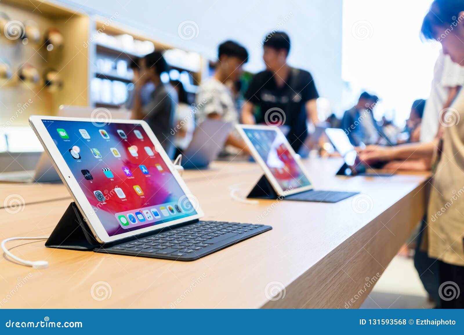 Apple Store New Product Ipad Pro With Smart Keyboard Display At Apple