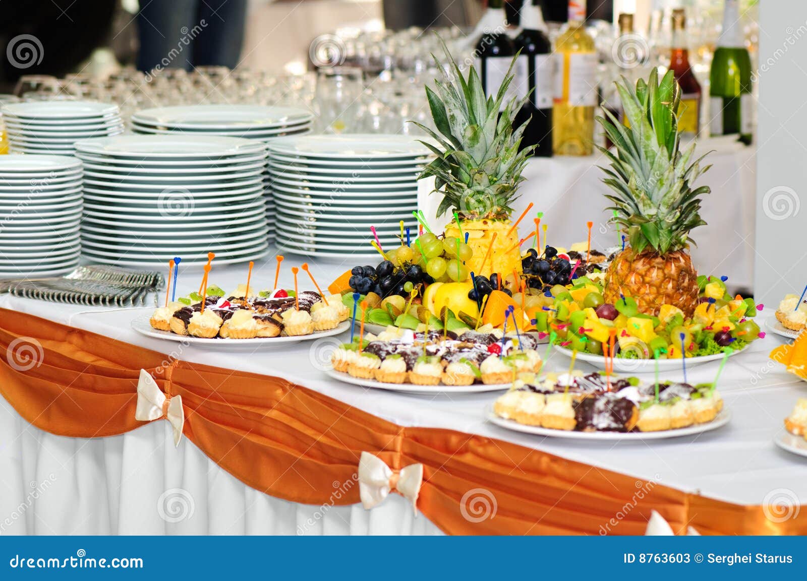 Banquet dessert table stock image. Image of dishes, catering 8763603