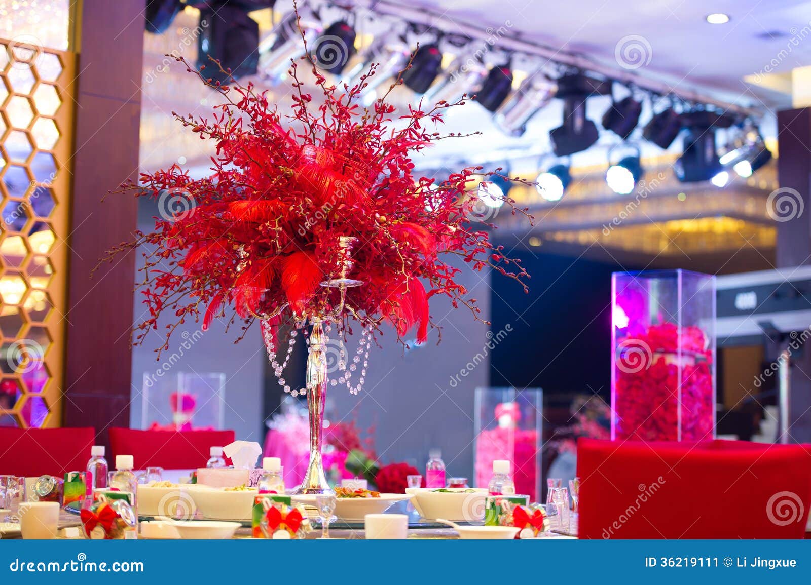 Banquet Table Decor on vaporbullfl.com