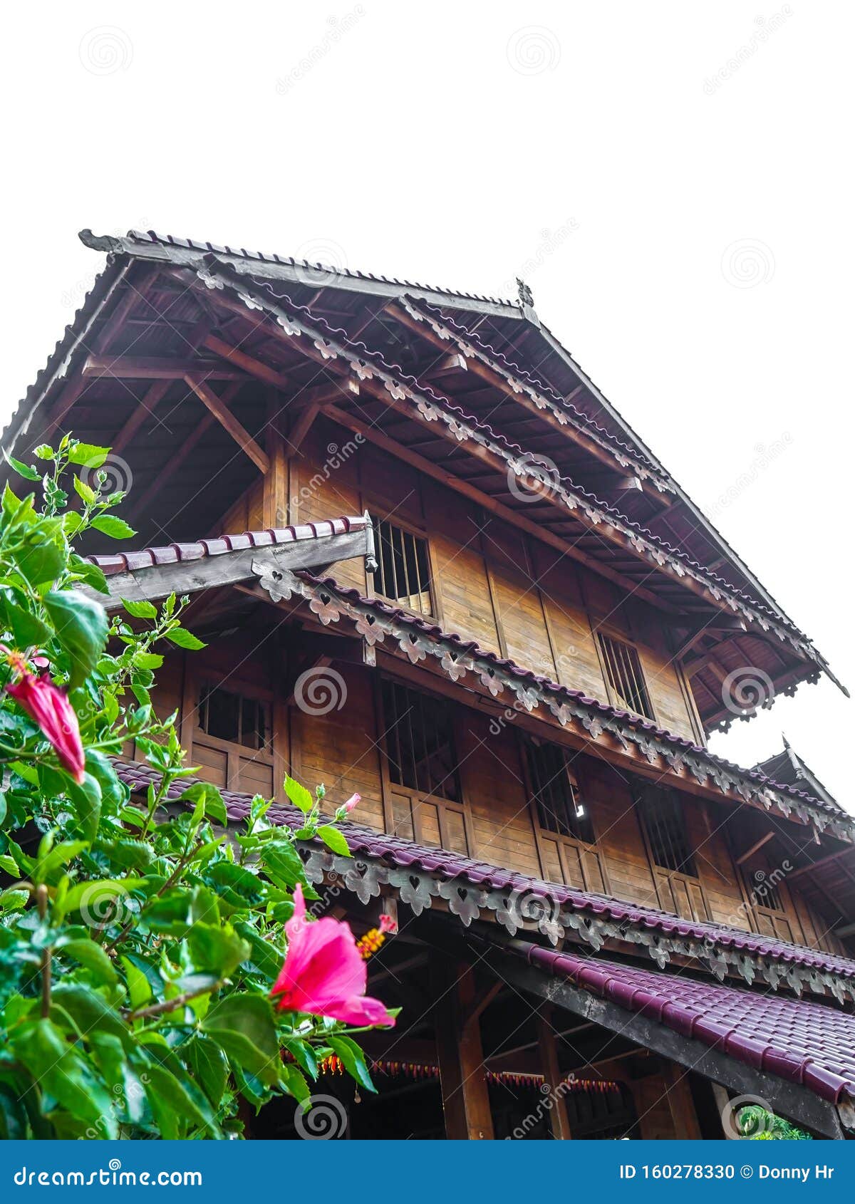 banua tada traditional house, rumah adat buton sulawesi tenggara