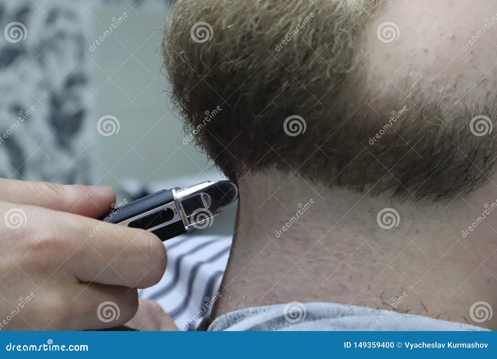 haircut with electric shaver