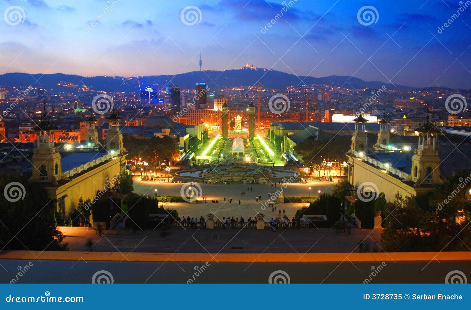 barcelona at night