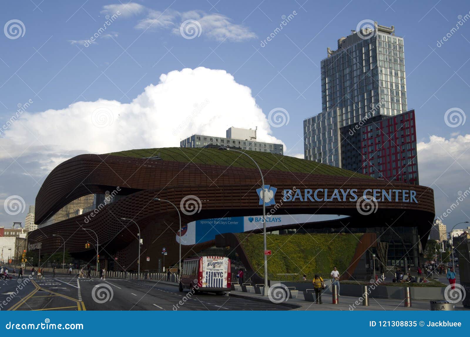 Brooklyn barclays center arena hi-res stock photography and images - Alamy