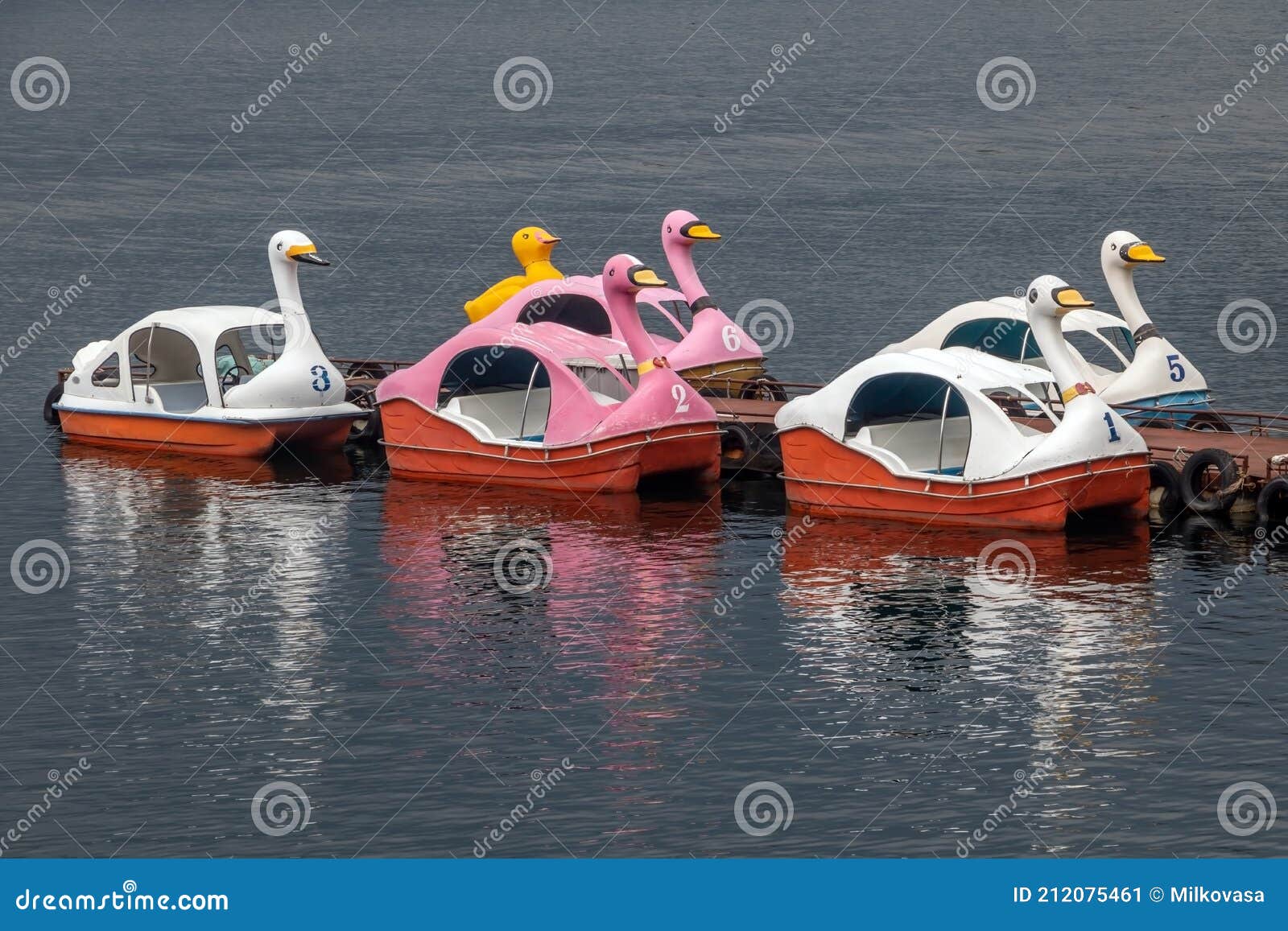 Ducklings .io  Patos, Barcos