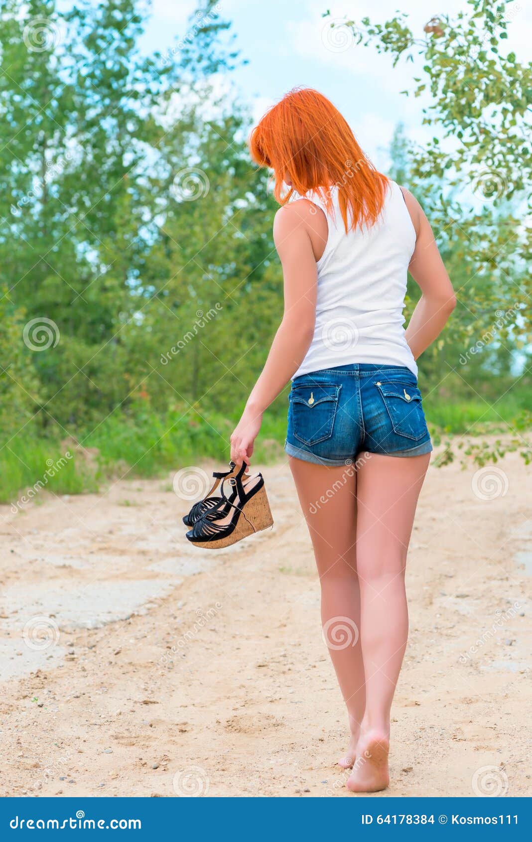 Barefoot Girl Short Dress