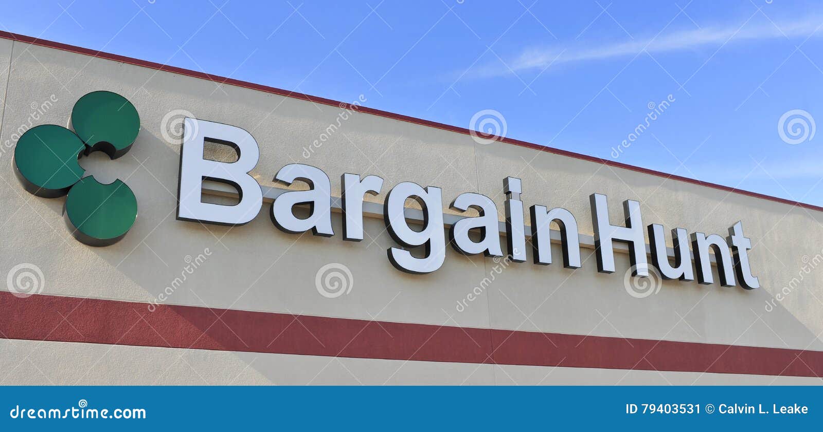 Bargin Hunt Store Sign editorial photo. Image of latest 79403531