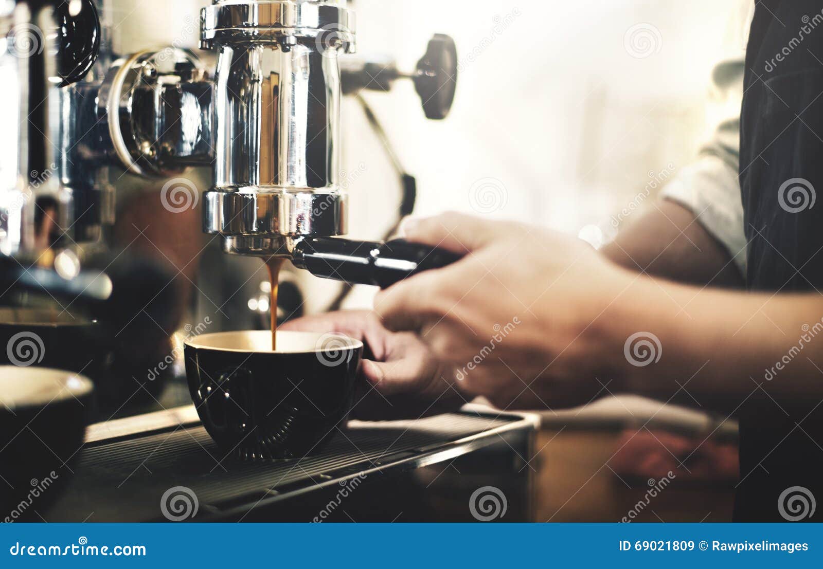 barista cafe making coffee preparation service concept