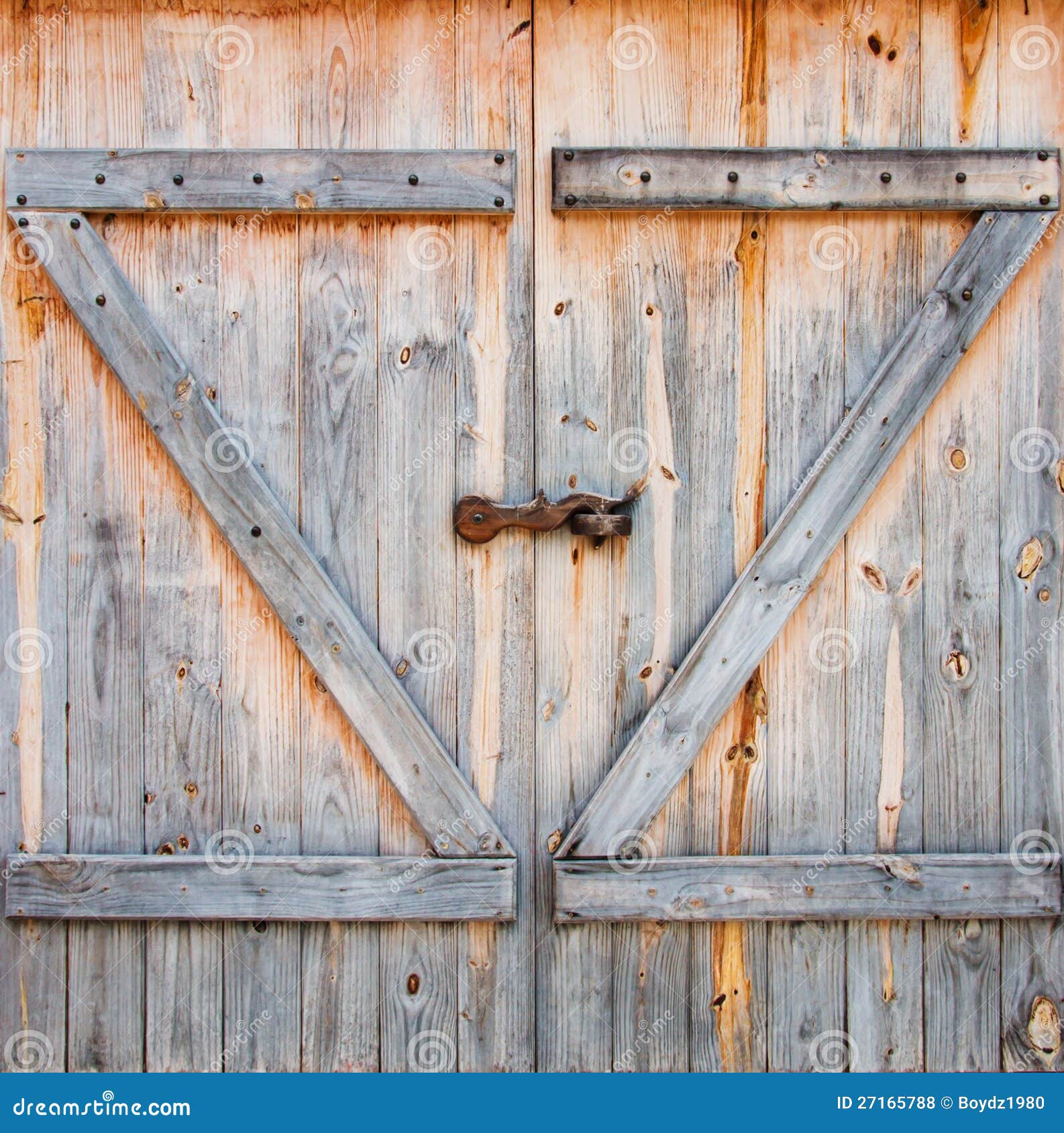 barn door royalty free stock photos - image: 27165788