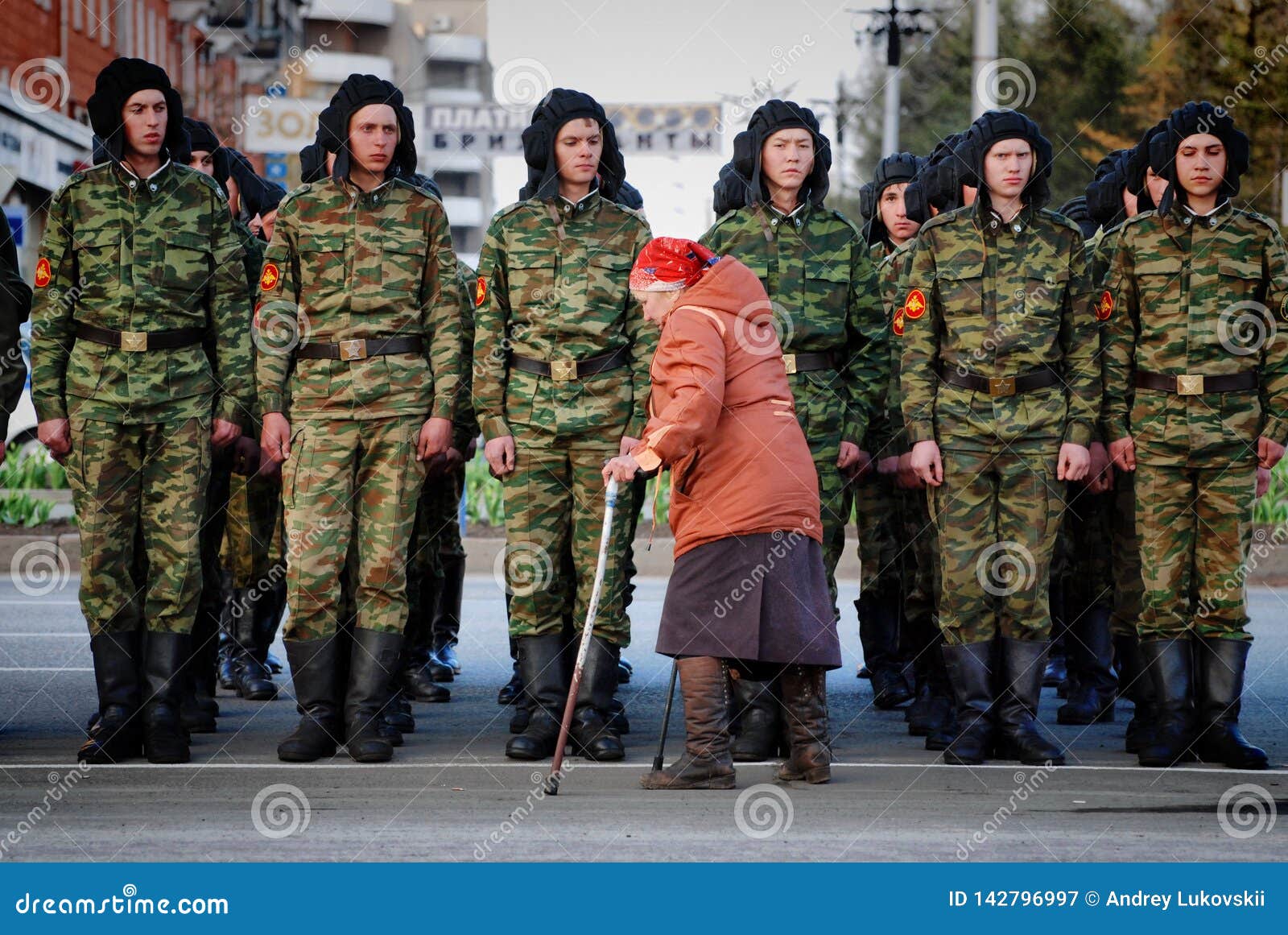 russian military women