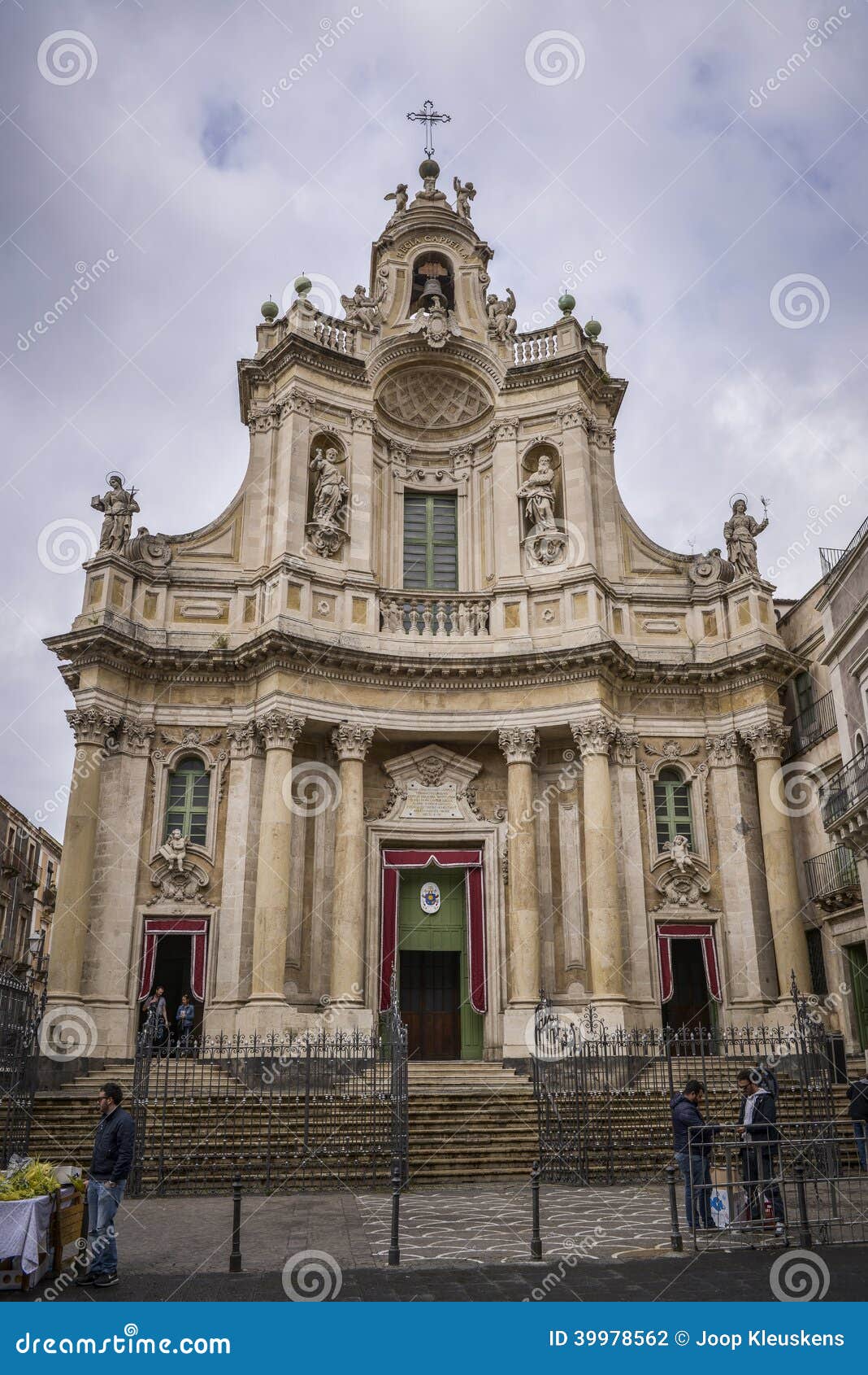 Barocke Kirche In Catania Sizilien Italien Redaktionelles ...