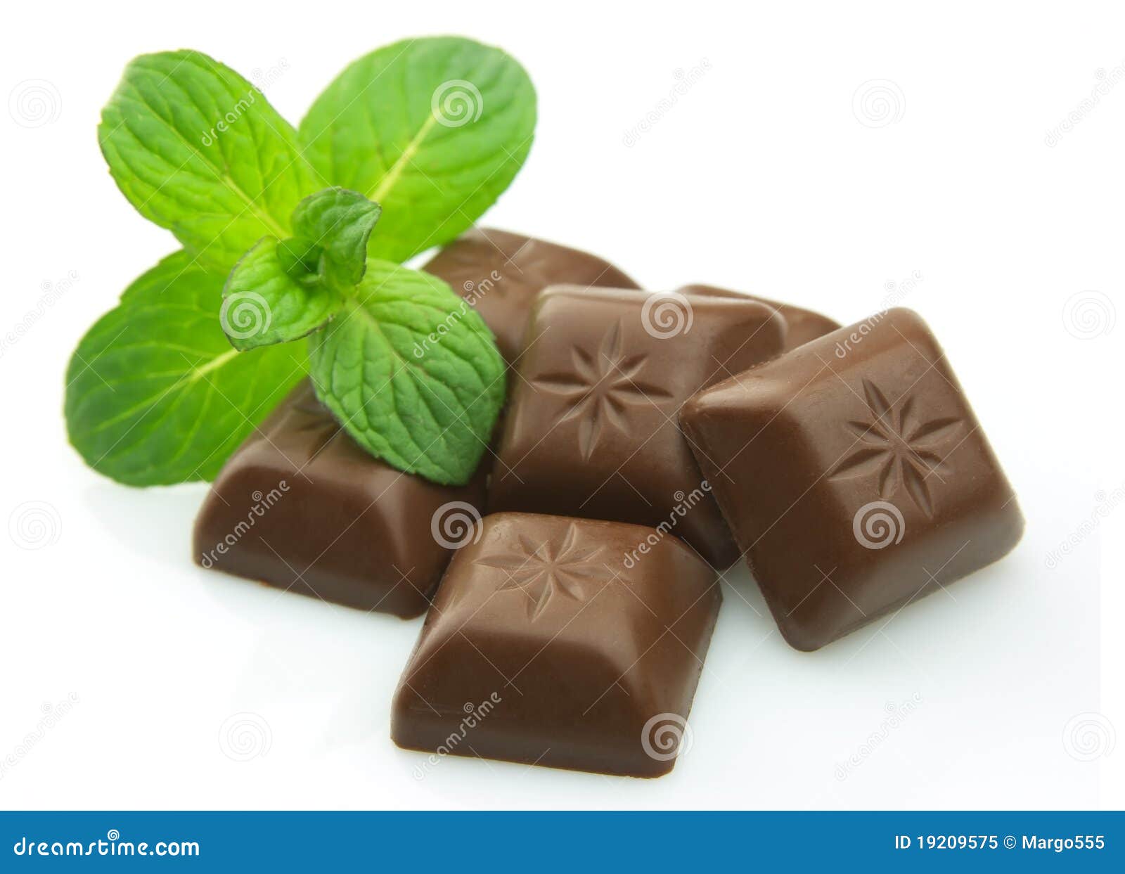 Barra De Chocolate Con La Menta Imagen de archivo Imagen de fondo