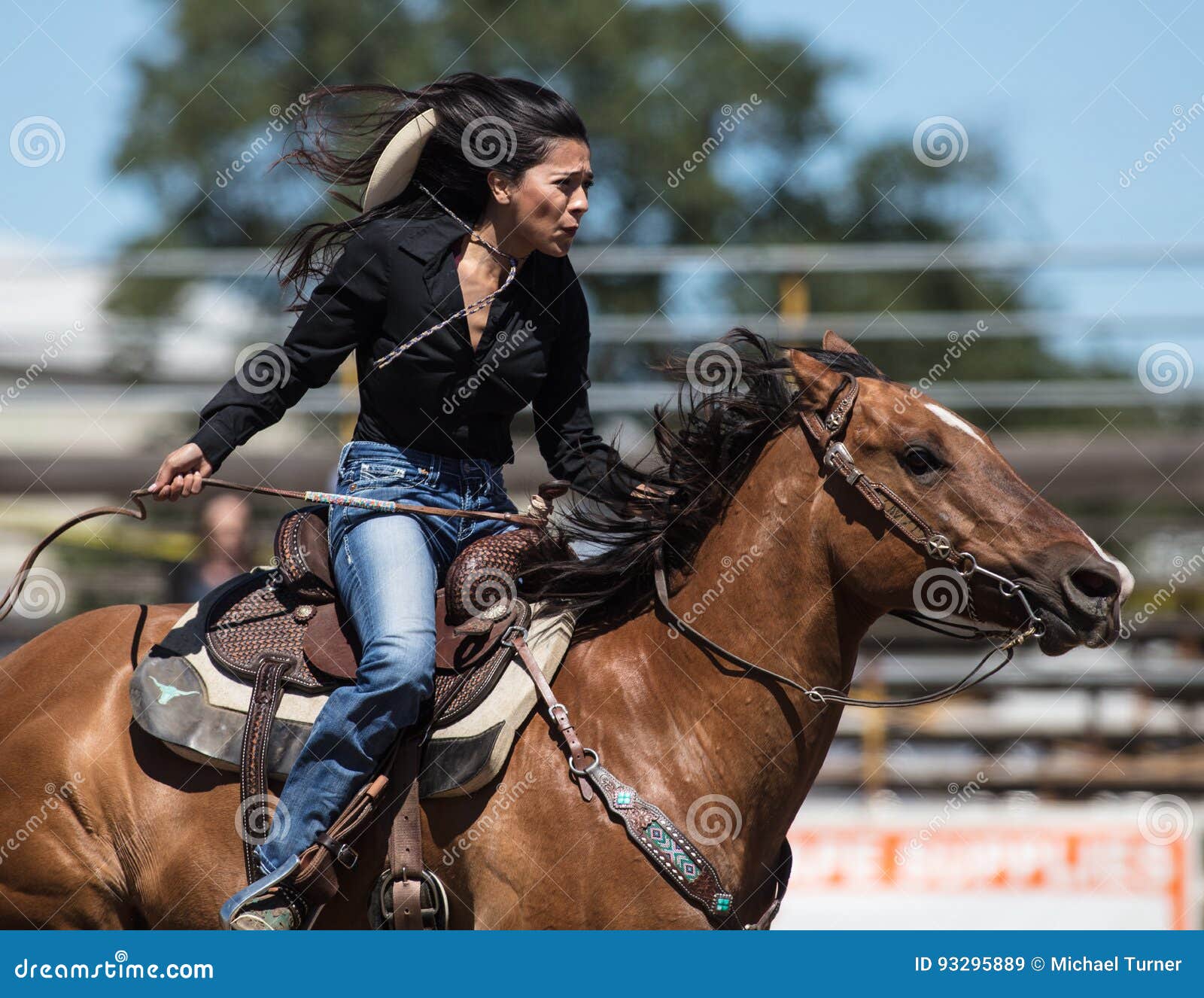 do professional barrel racers have to where helmets do professional barrel racers have to where helmets
