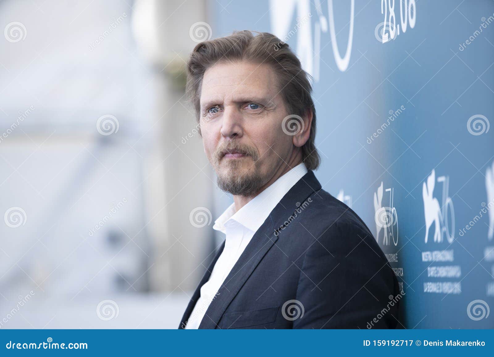 barry pepper attends painted bird photocall barry pepper attends painted bird photocall