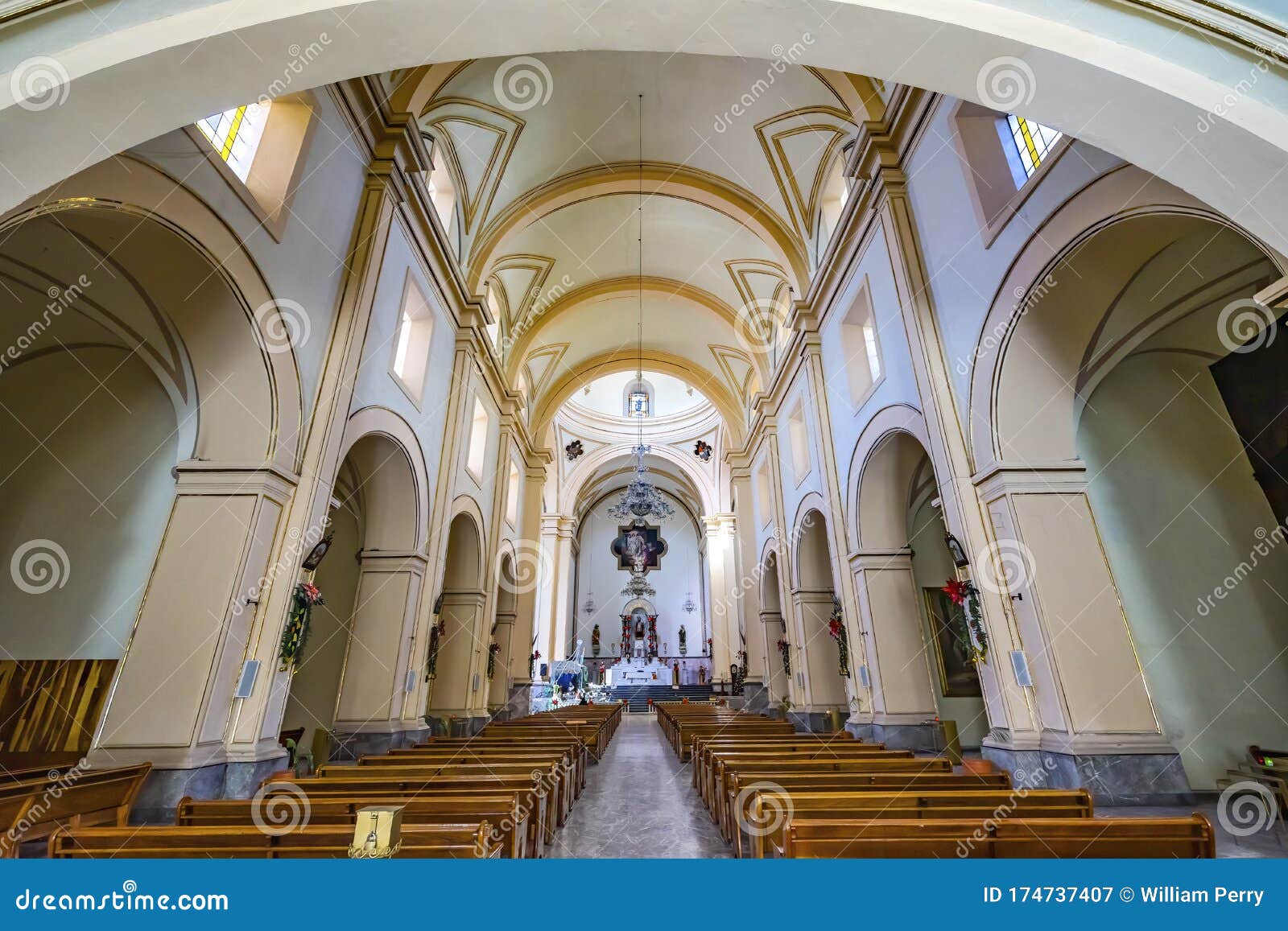 Basílica Altar Bancos Asientos San Agustin Iglesia Puebla México Imagen de archivo - Imagen de ciudad, famoso: 174737407 Basílica Altar Bancos Asientos San Agustin Iglesia Puebla México Imagen de archivo - Imagen de ciudad, famoso: 174737407