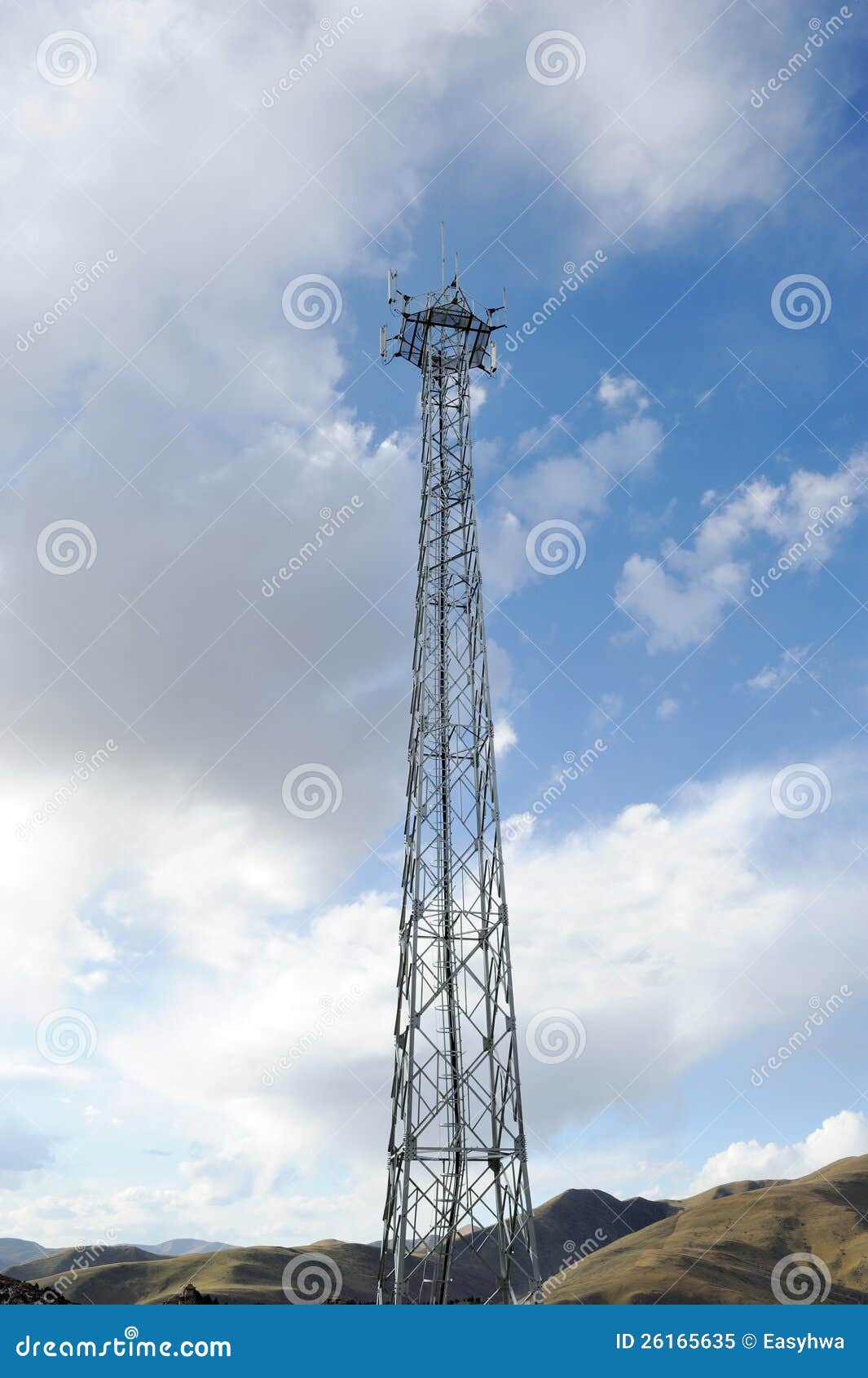 Base station of cell phone stock image. Image of mast 26165635