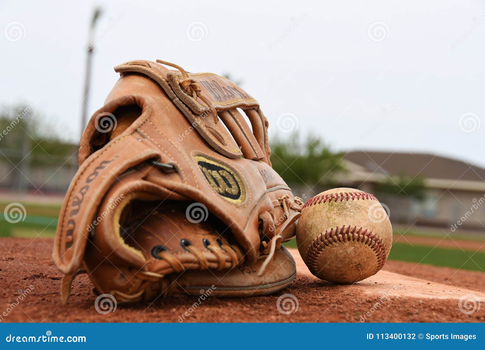 Baseball glove old Vintage Baseball