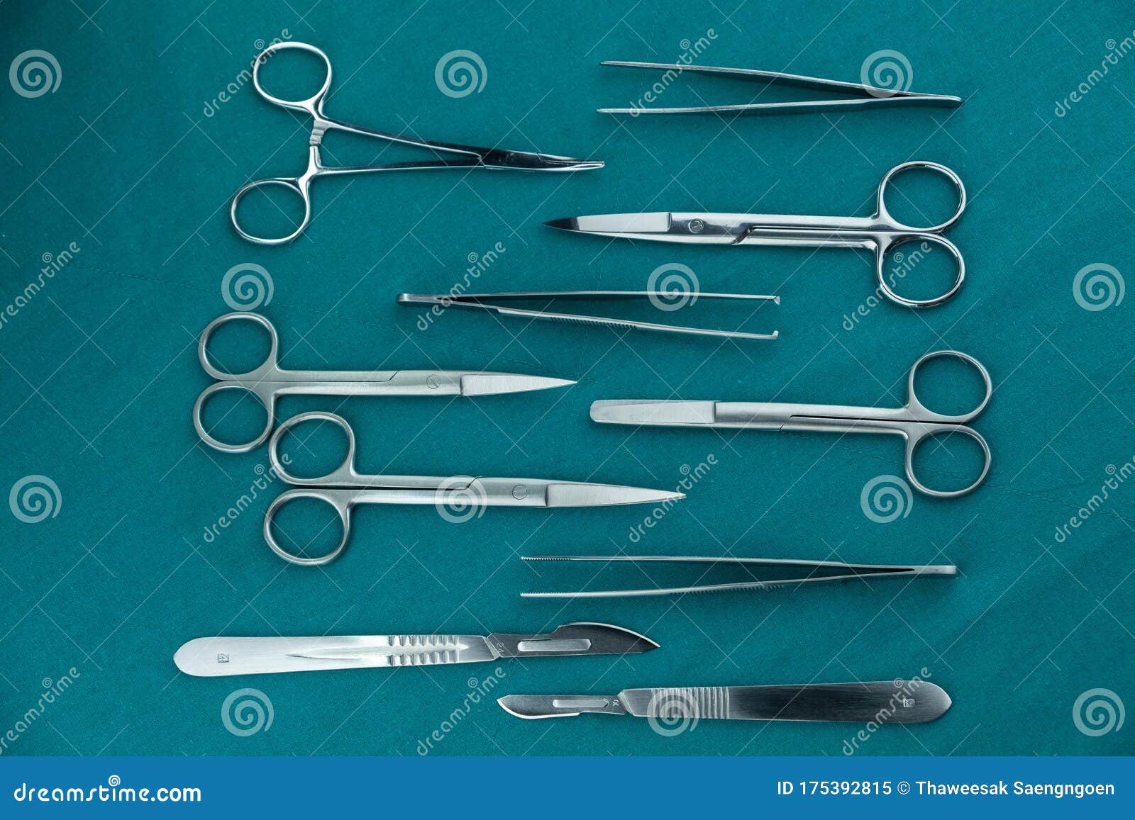 Basic Surgical Instrument Scalpel Forceps Tweezers Scissors Spread on