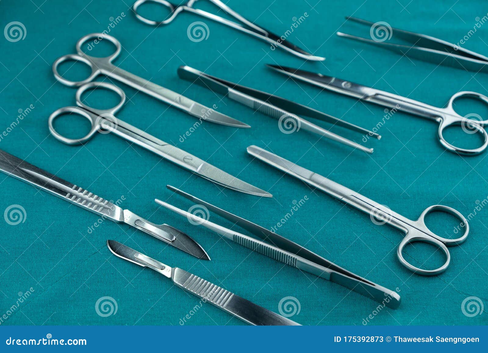 Basic Surgical Instrument Scalpel Forceps Tweezers Scissors Spread on