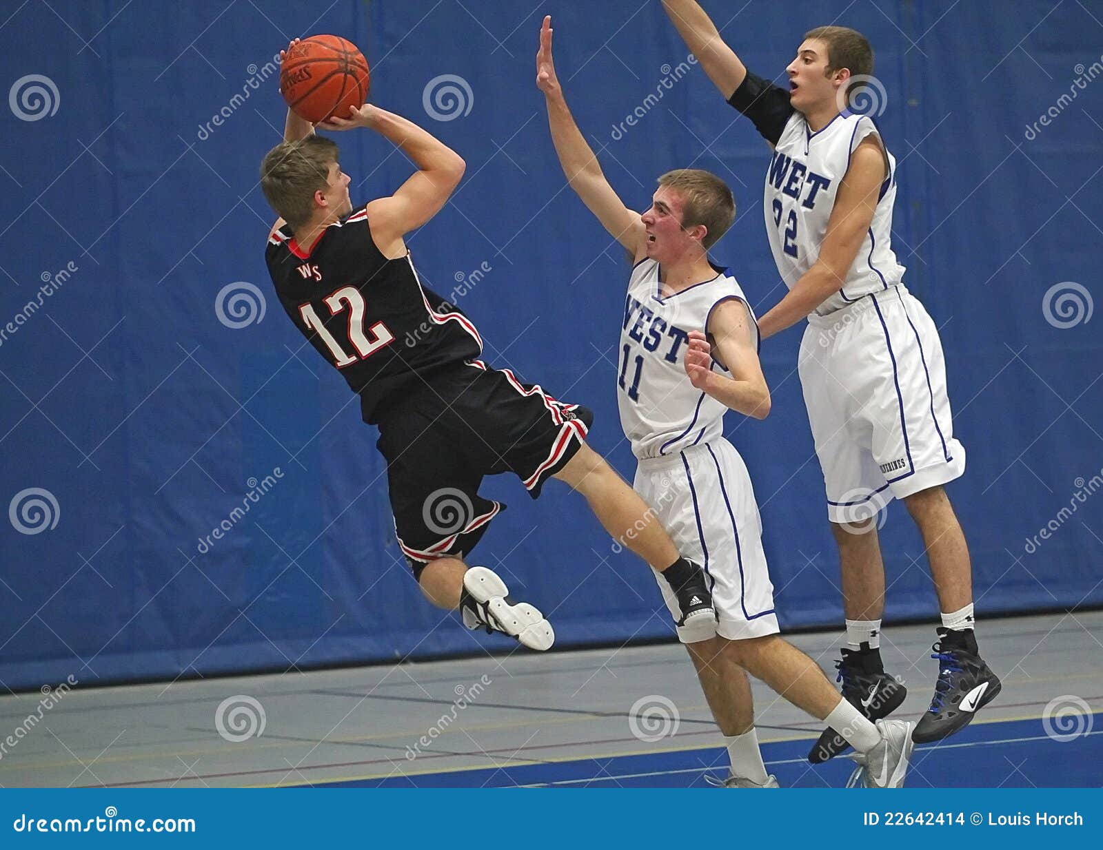 Basketball Action editorial stock image. Image of movement 22642414