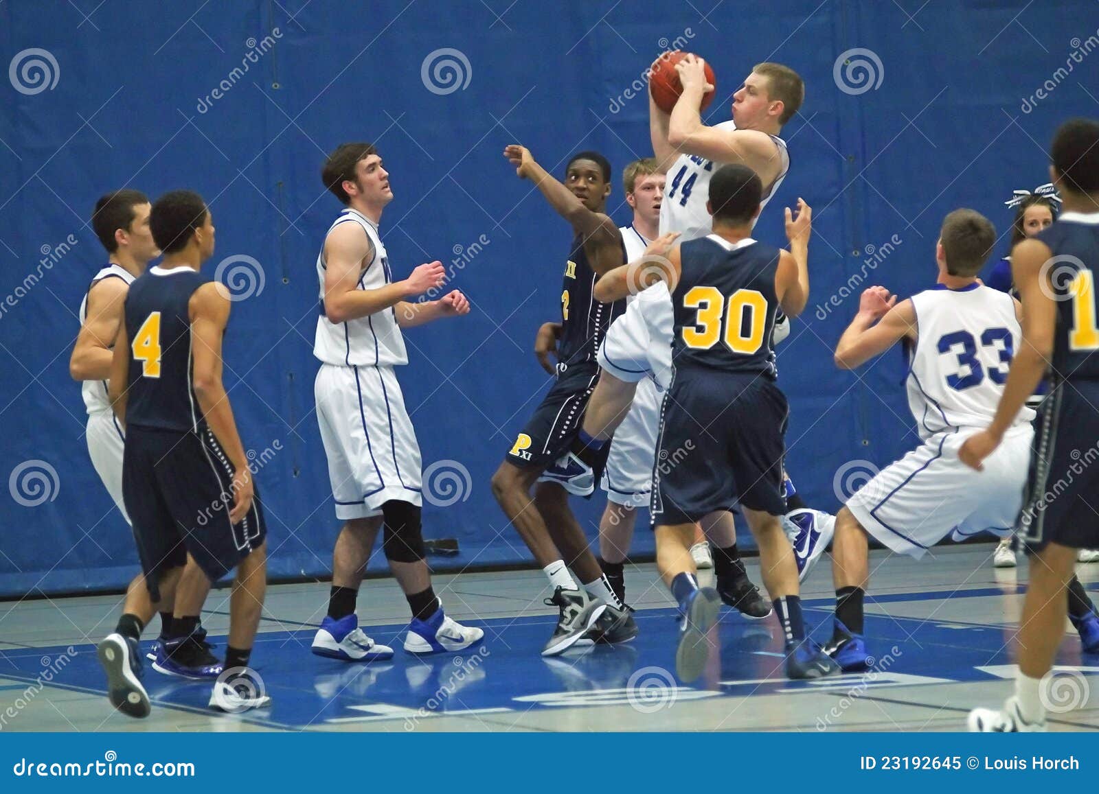 Basketball Action editorial image. Image of motion, reach - 23192645