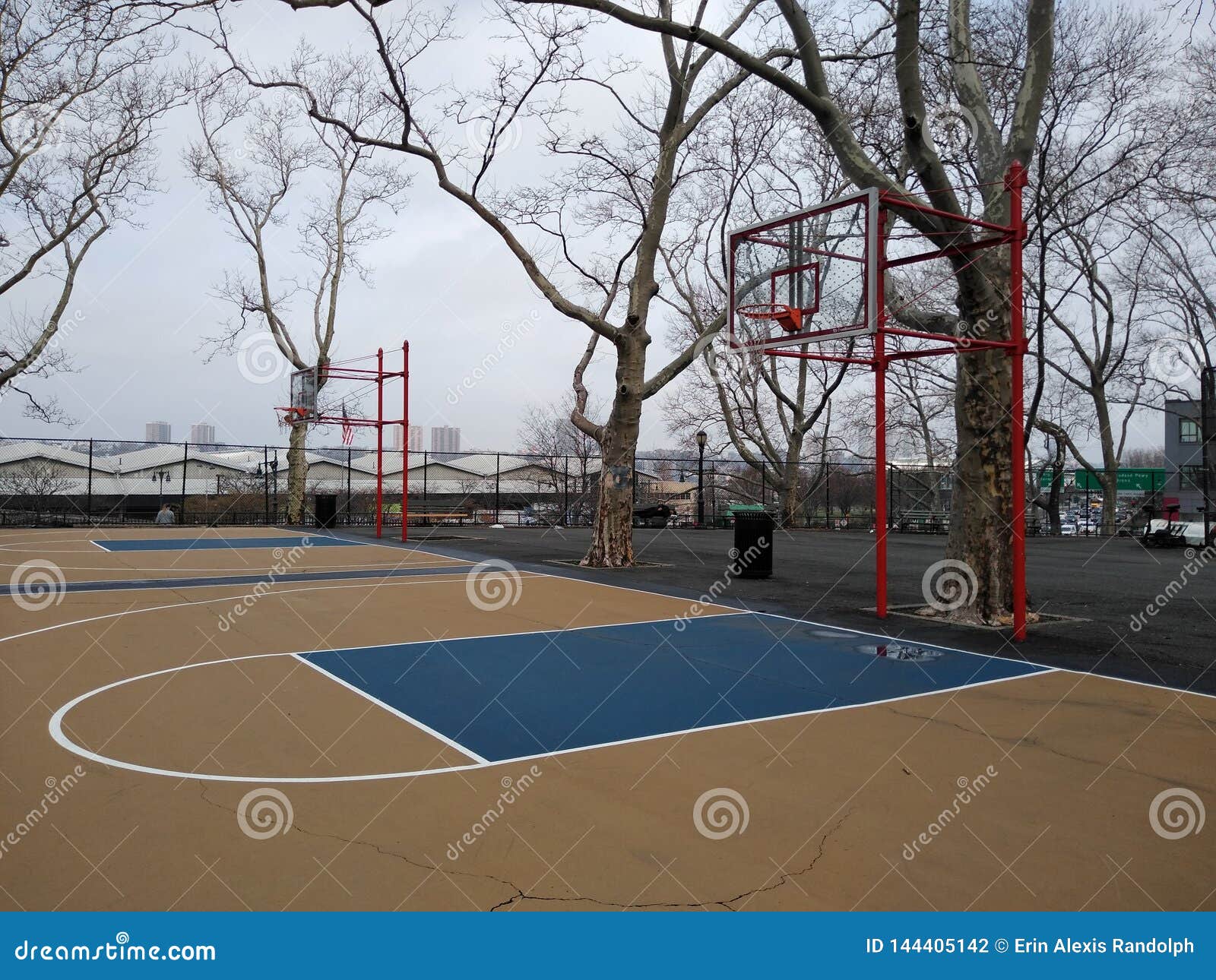 Basketball Courts : NYC Parks