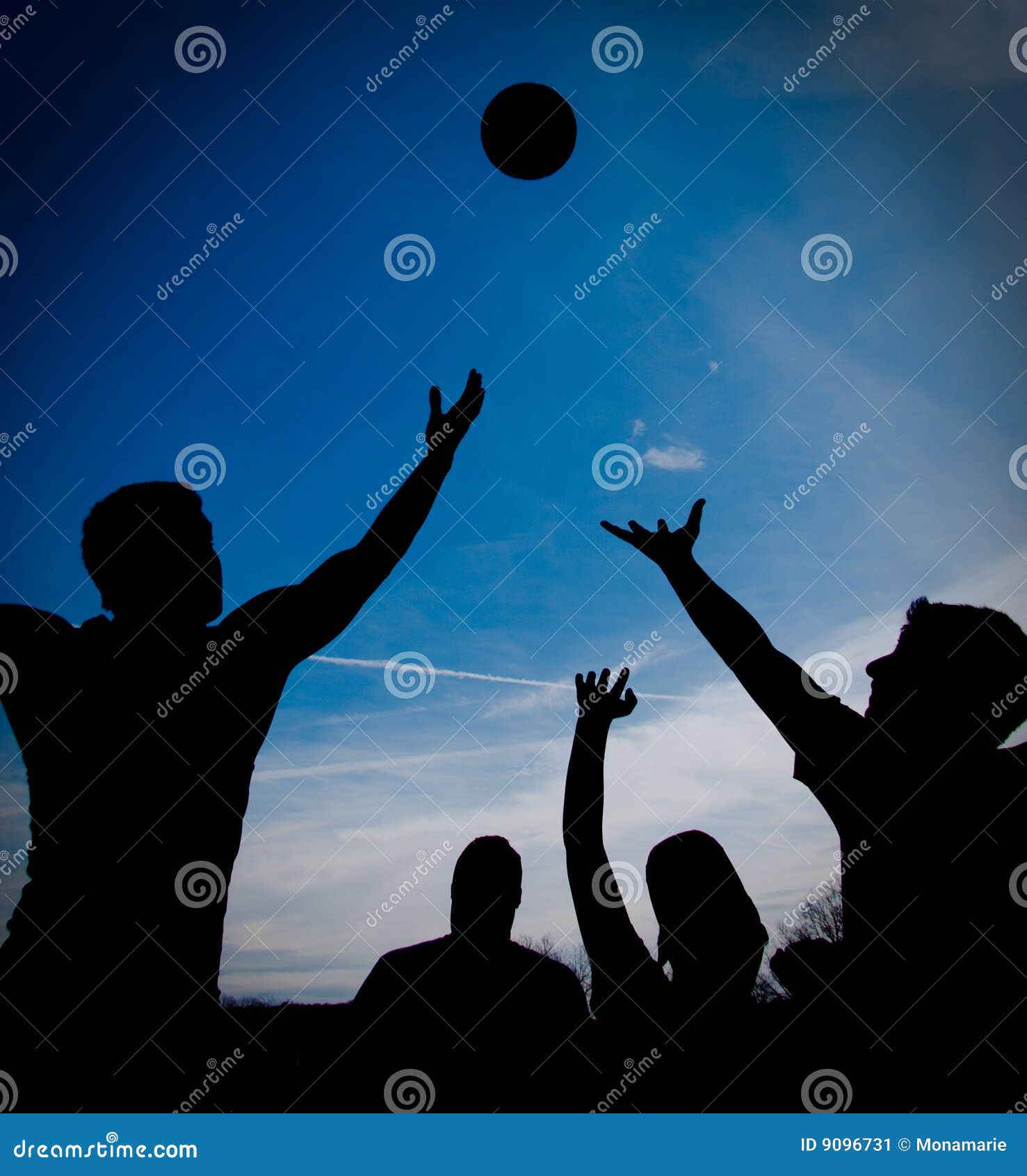 Basketball Players On Court Stock Image - Image of ball, arms: 9096731
