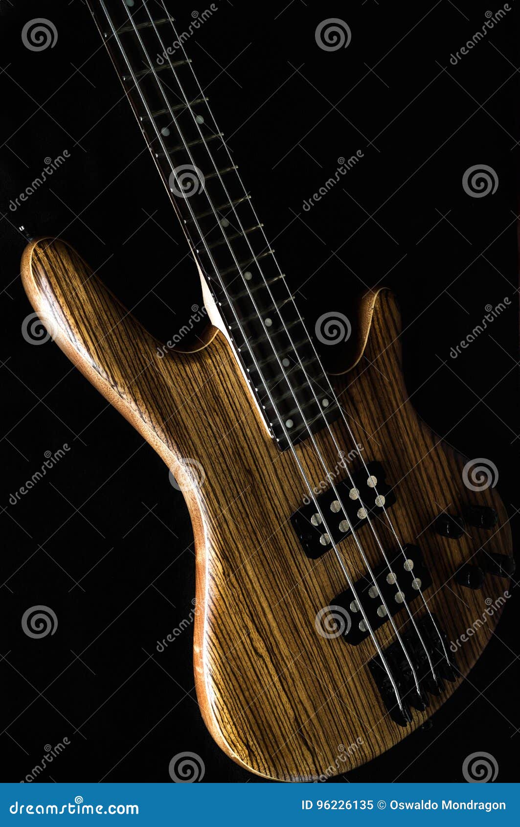 bass guitar