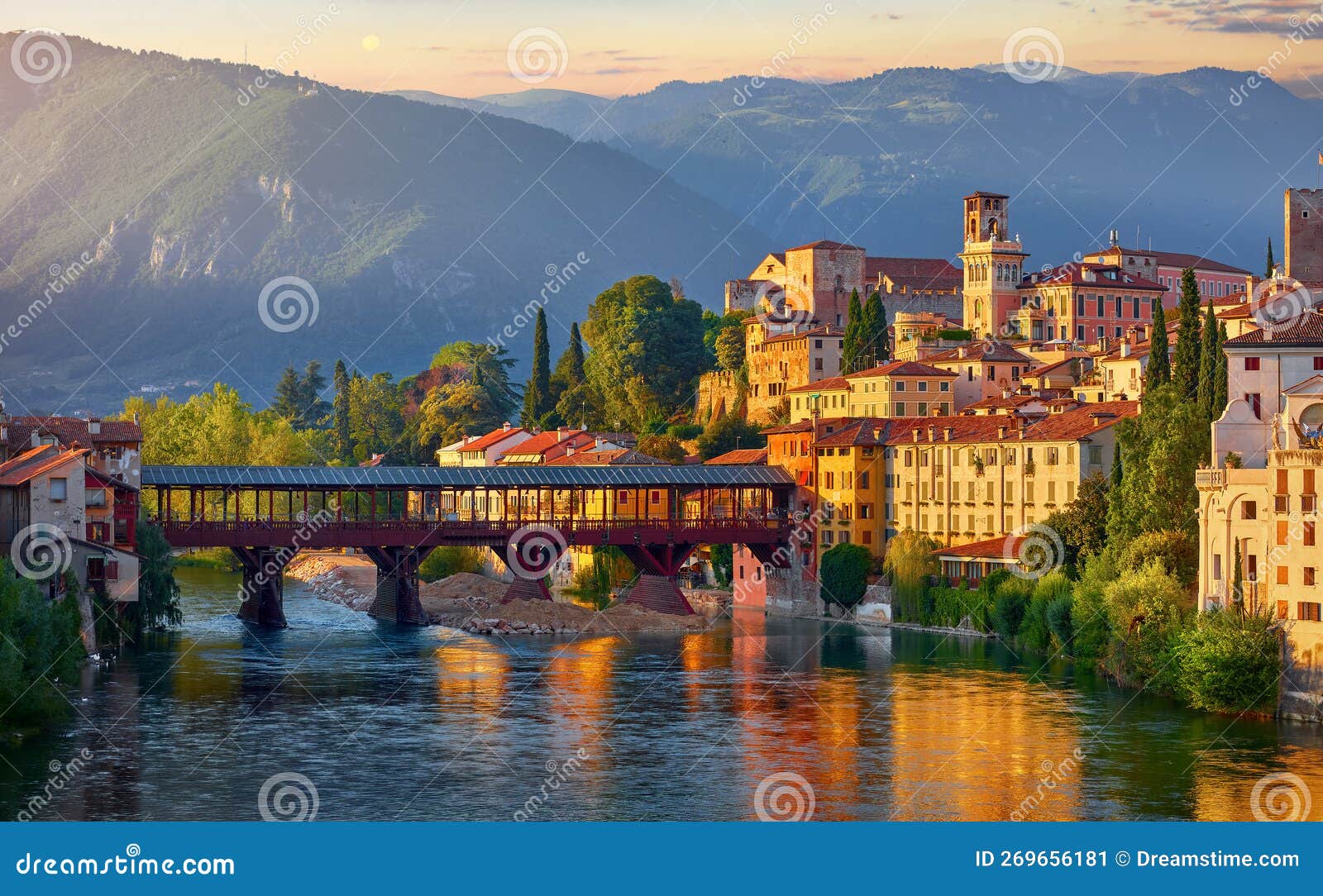 bassano del grappa veneto italy. bridge ponte degli alpini