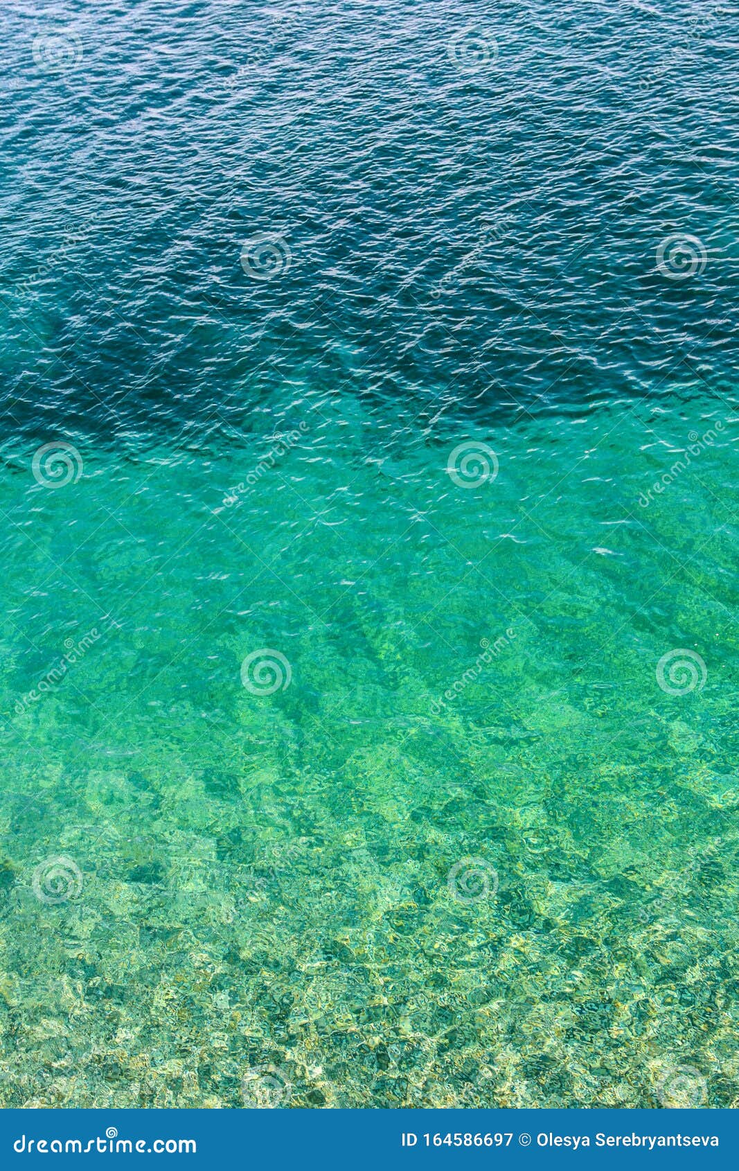 Cette palette de #bleu et #verts d'eau est apaisante et source d'une  certaine rêverie.