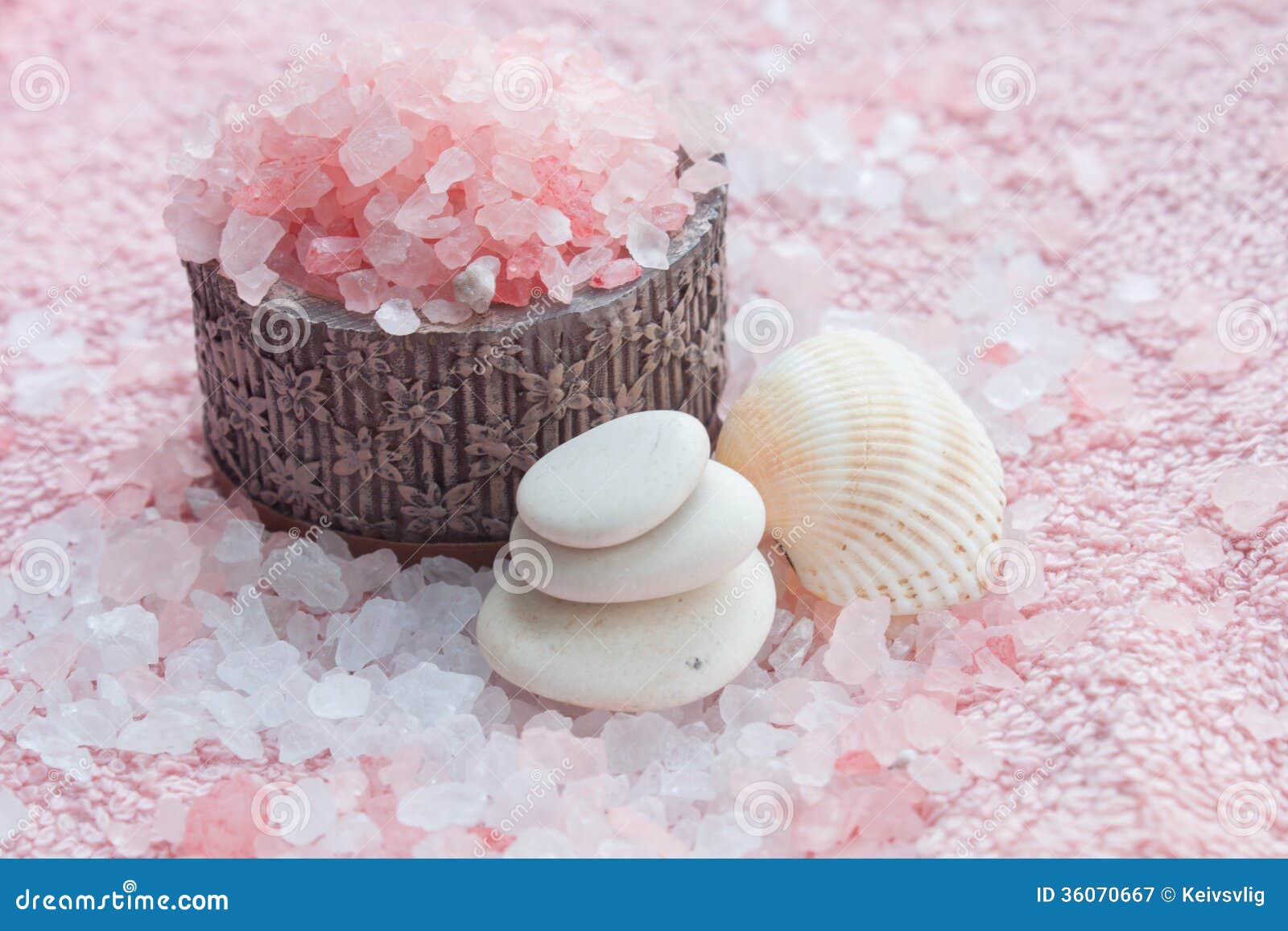 Bath. Sea salt stock image. Image of cosmetic, beauty 36070667