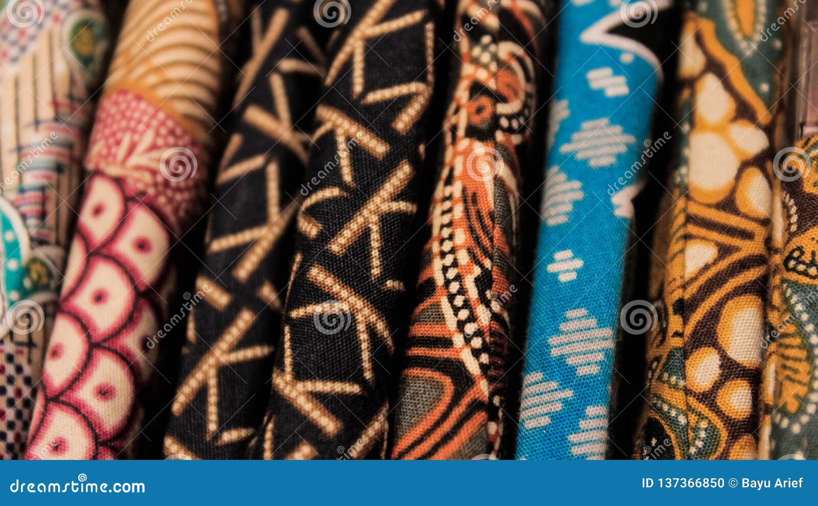 Marisa Batik shirt kleurverloop casual uitstraling Mode Shirts Batik shirts 