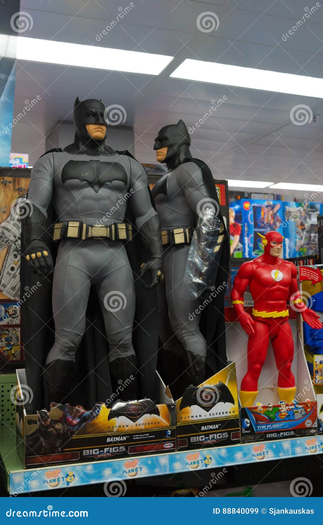 Batman life-size figures editorial stock image. Image of fiction - 88840099