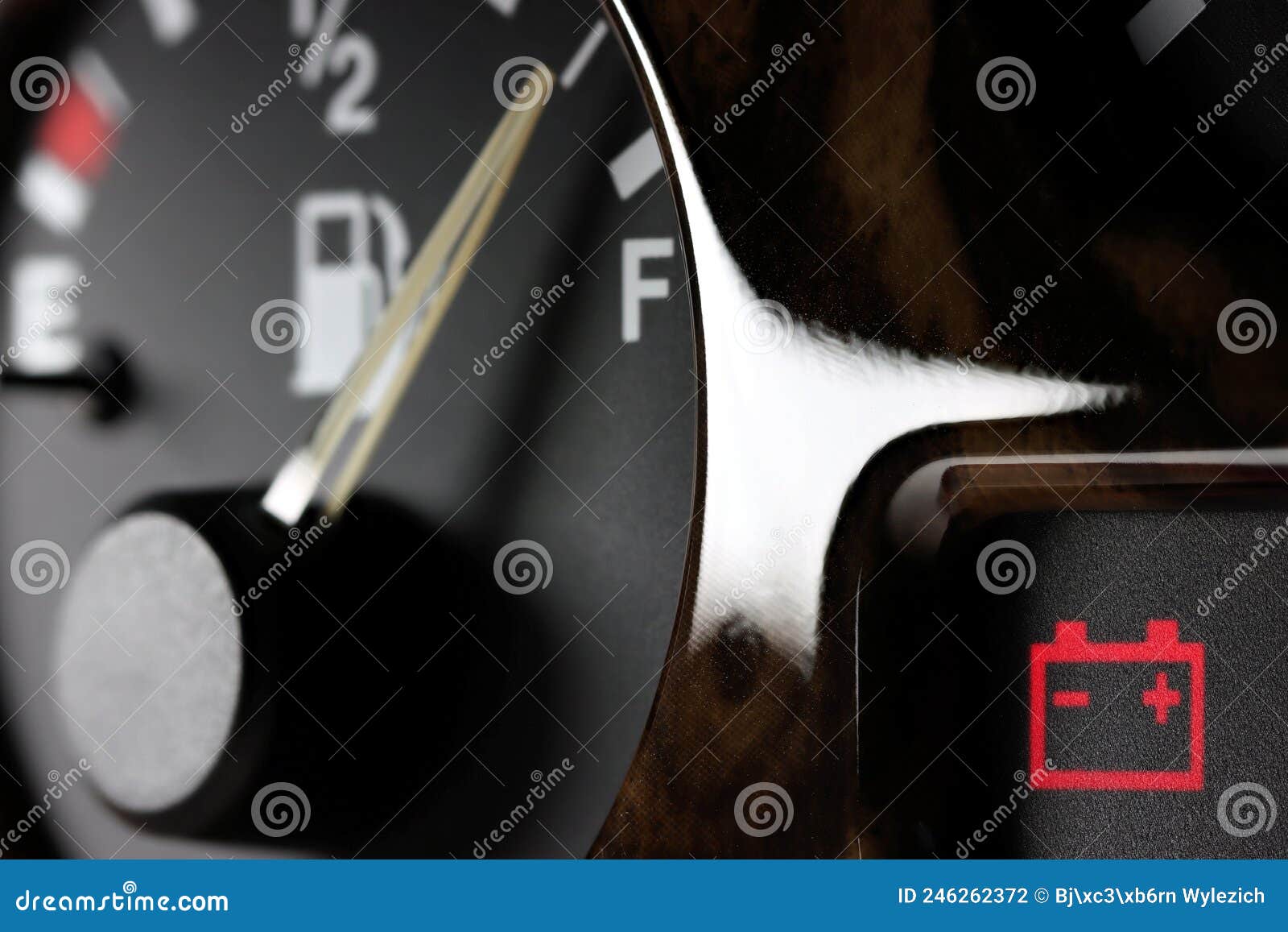 Battery warning light stock photo. Image of garage, failure 246262372