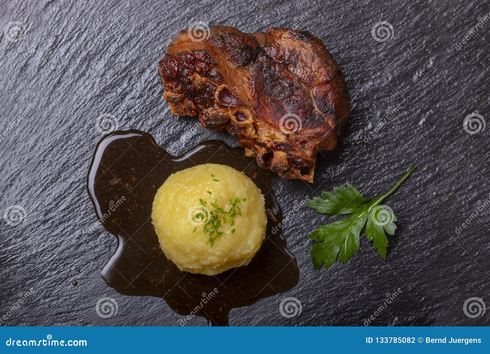 Sauerbraten Aus Schweinefleisch — Rezepte Suchen