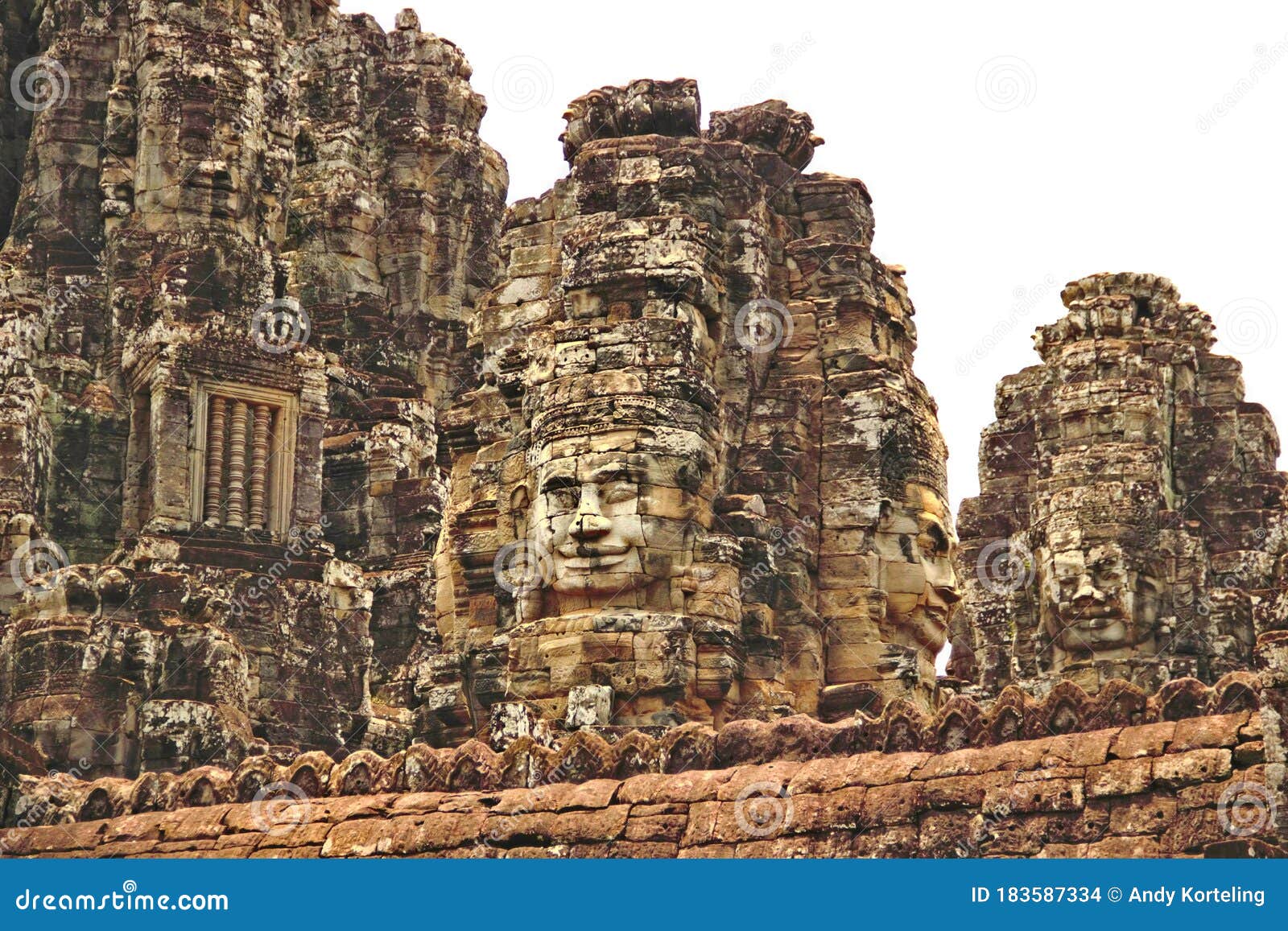 Stone Faces Of Angkor Thom Bayon Angkor Wat Cambodia Jayavarman Vii Buddha Stock Photo Image Of Hindu Ruin
