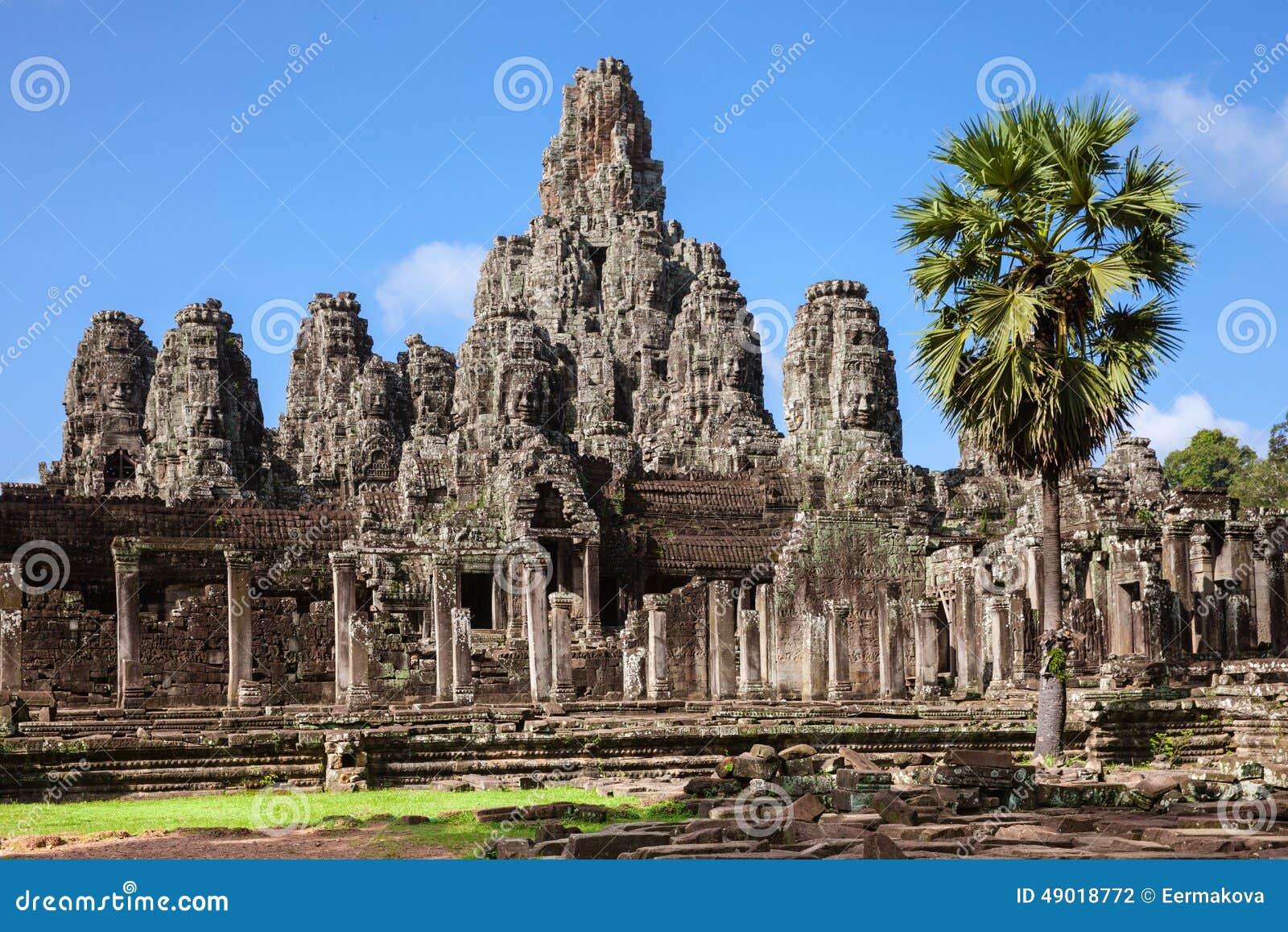 生长在Ta Prohm寺庙，吴哥窟外面的树 库存图片. 图片 包括有 柬埔语, 文明, 正式舞会, 拱道 - 91011097