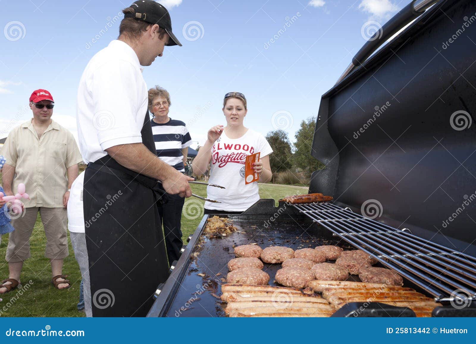BBQ in the Park editorial photography. Image of barbecue 25813442