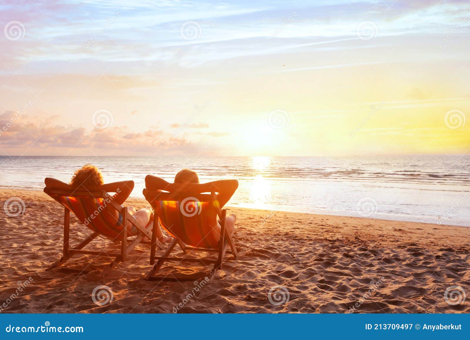 beach holidays, romantic getaway retreat for couple