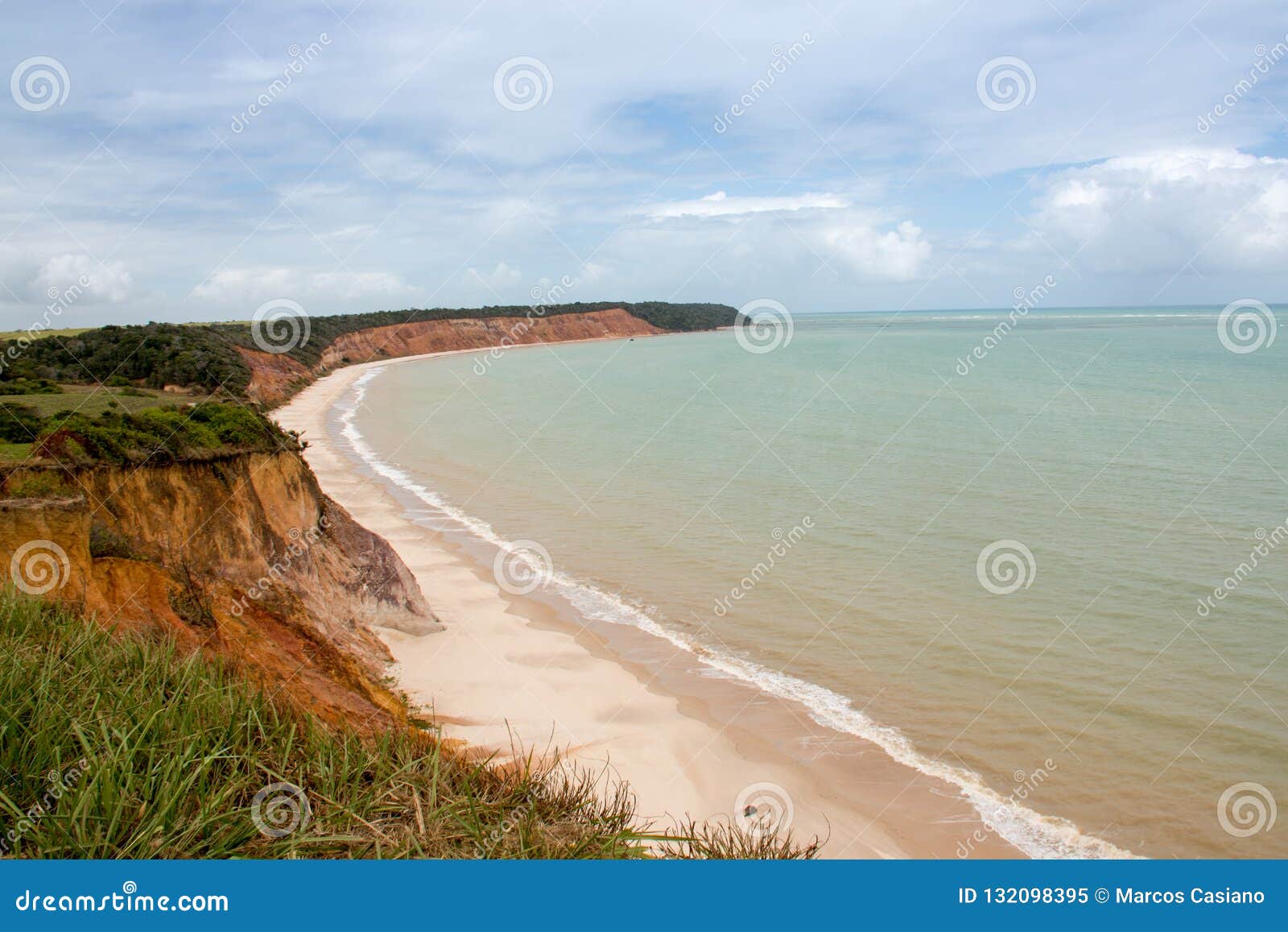 beach know as paria do carro quebrado in alagoas brazil