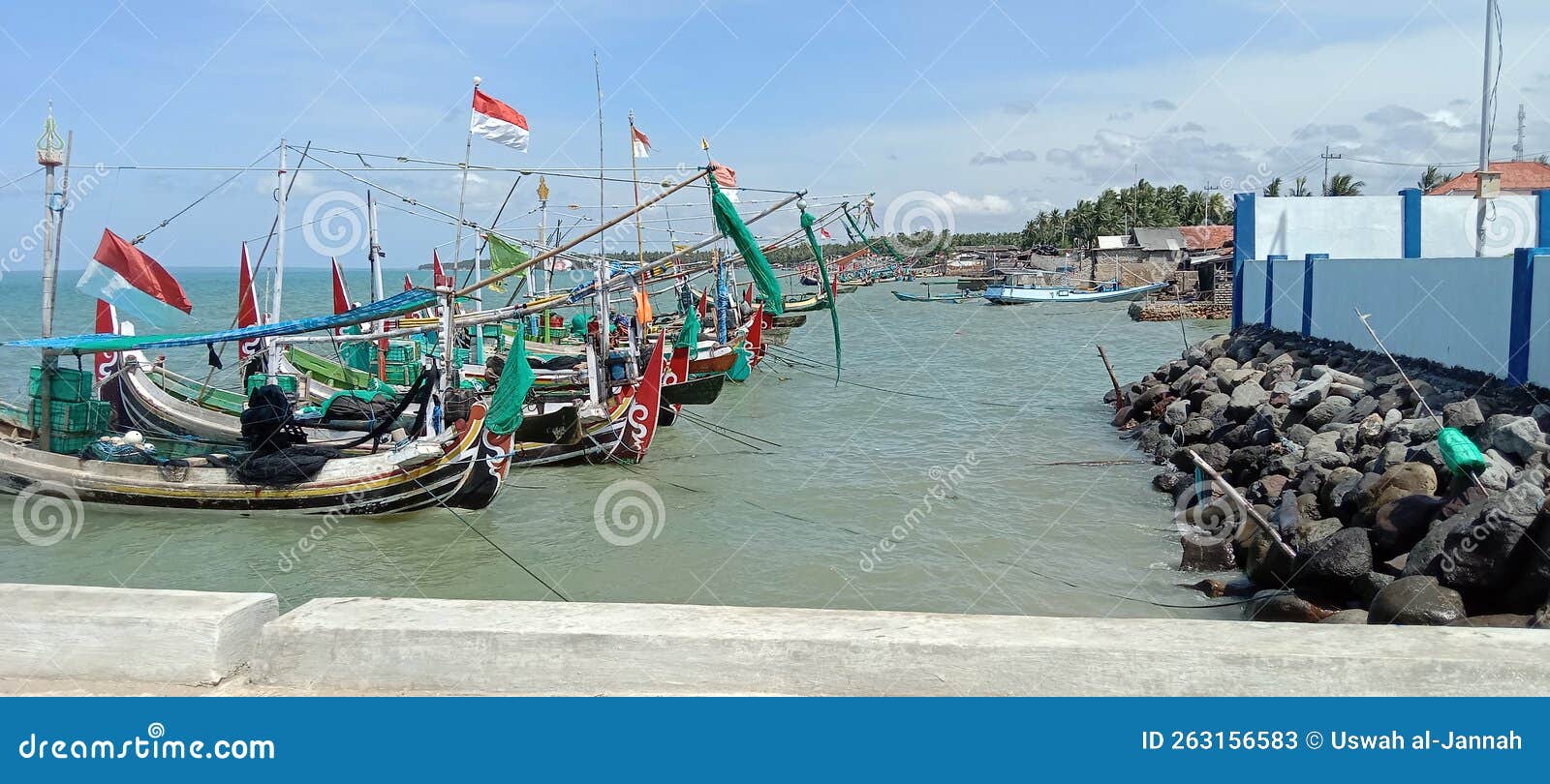 beach sea localboat beautifulplace indonesia