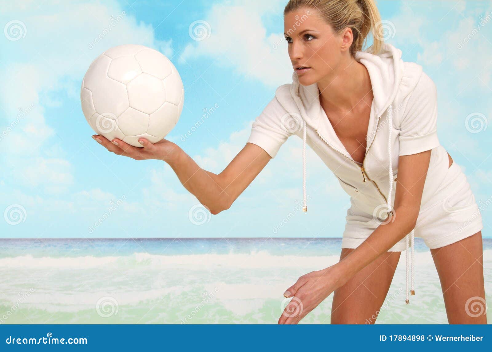 70+ Girls Volleyball Shorts Stock Photos, Pictures & Royalty-Free Images -  iStock