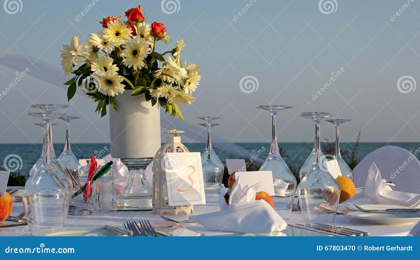 Beach Wedding Decor Table Setting and Flowers Stock Photo - Image of