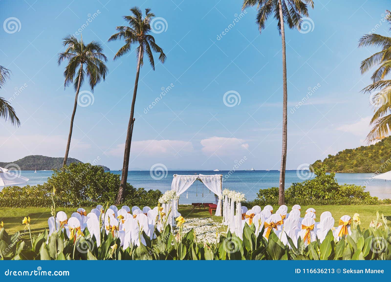 Beach Wedding Venue Arrangement In Nature Flower Decoration With