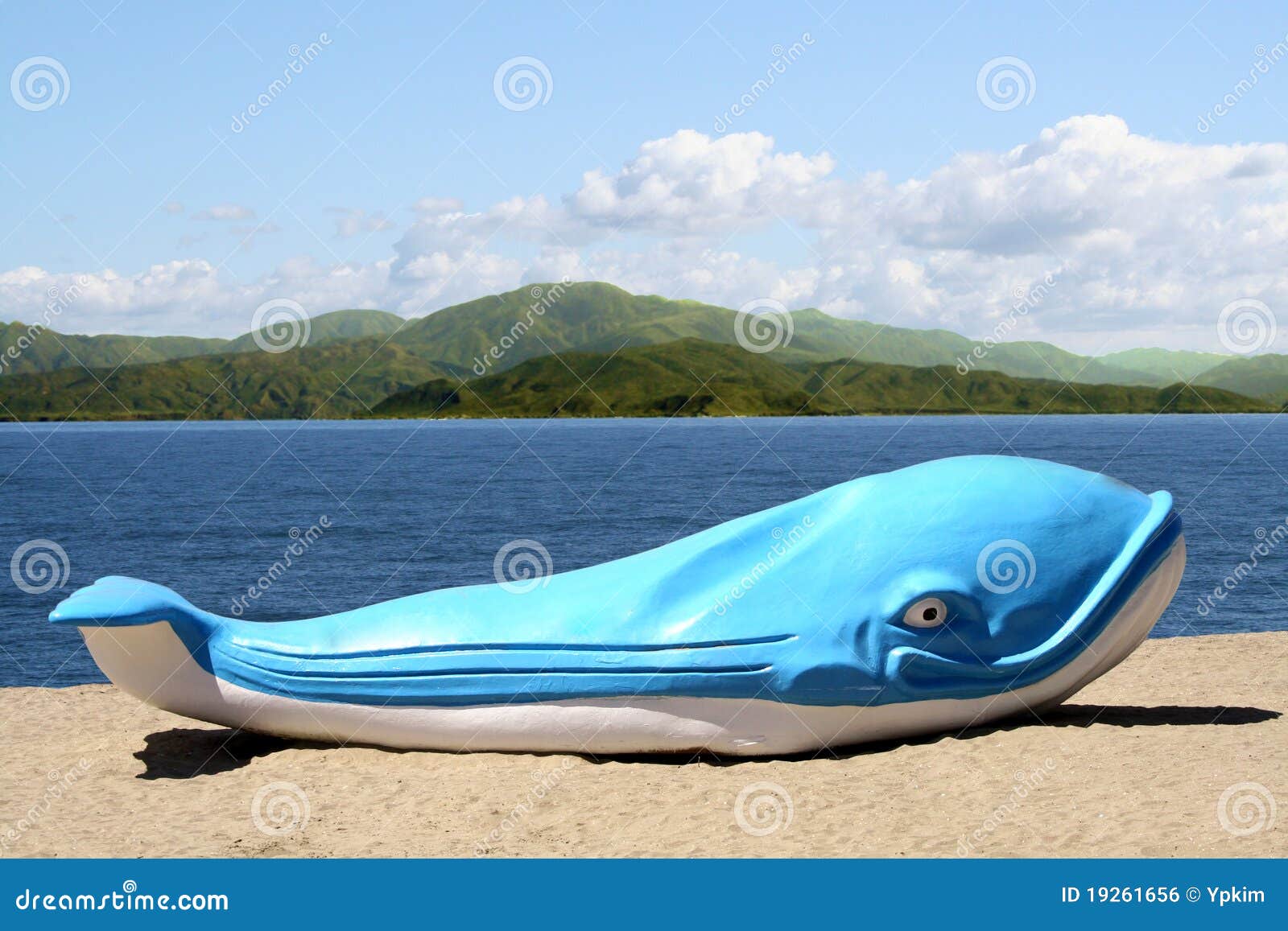 beached whale