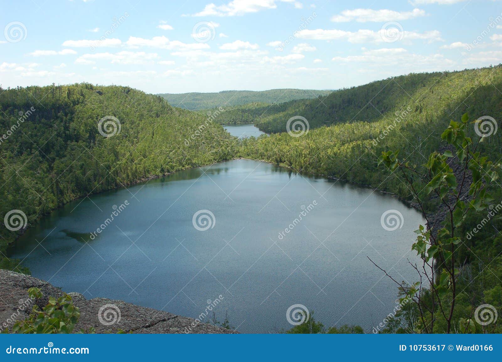 Bean and Bear Lake stock image. Image of lake, trail 10753617