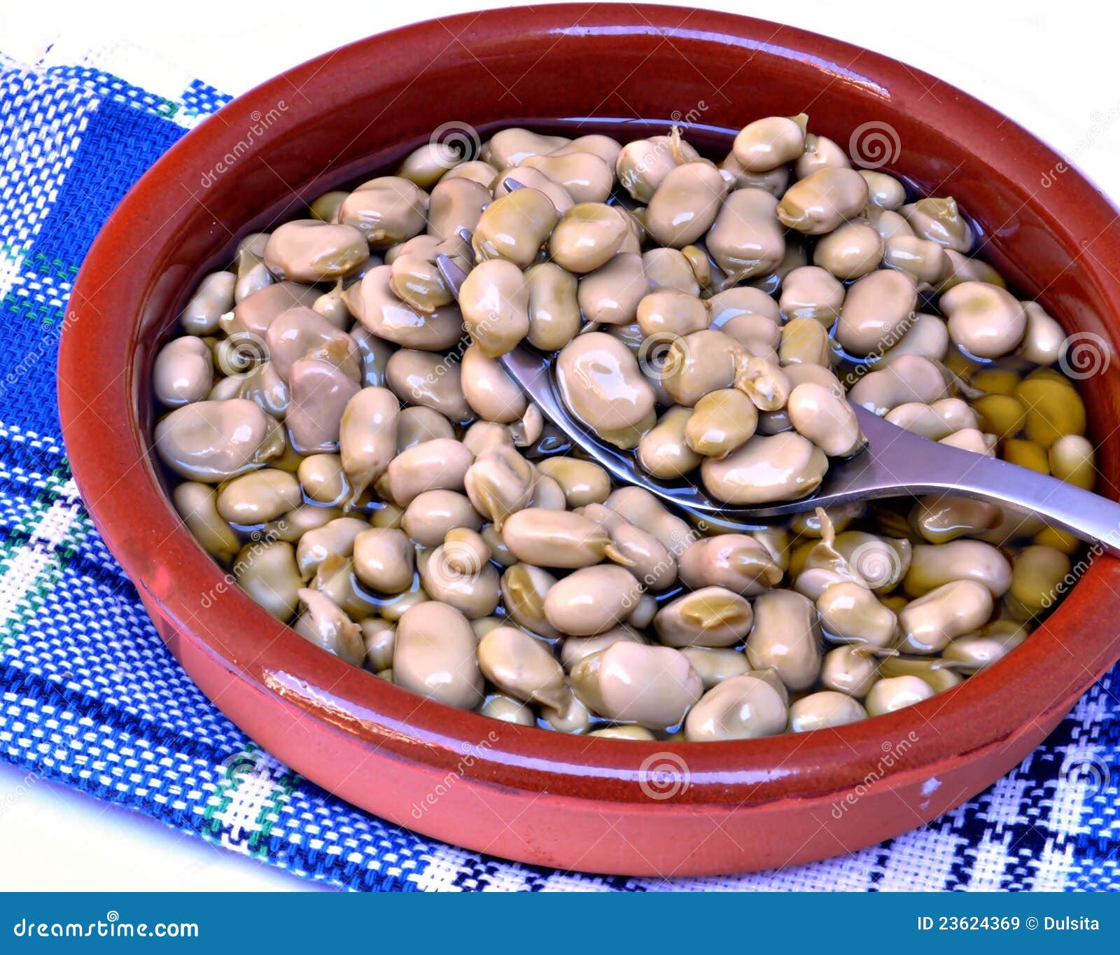 Beans with olive oil stock image. Image of beans, cooking 23624369