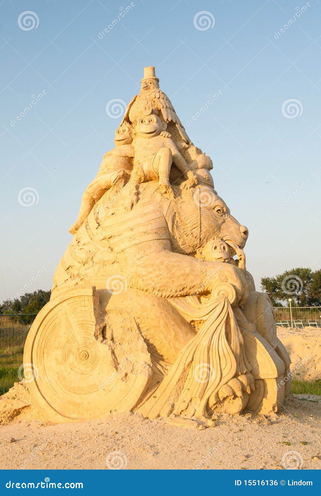 bear on a motorcycle